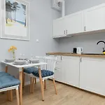 Apartment Sunset By Renters
