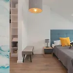 Apartment Sunset By Renters *