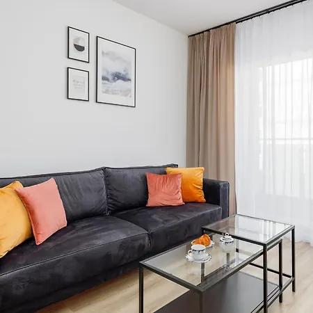 Sunset By Renters グジボボ