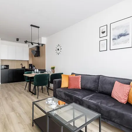 Apartment Sunset By Renters *